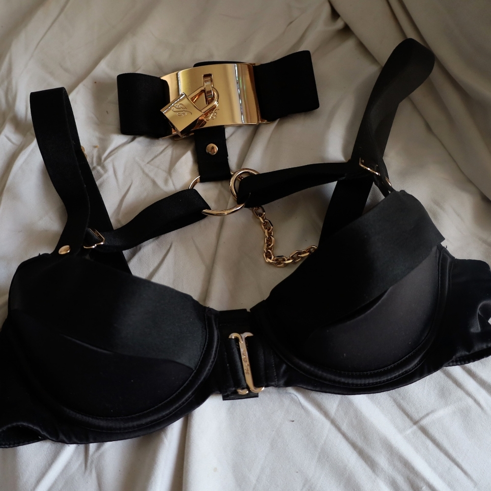 Honey Birdette 32B Black Chastity Bra with Gold Locking Collar